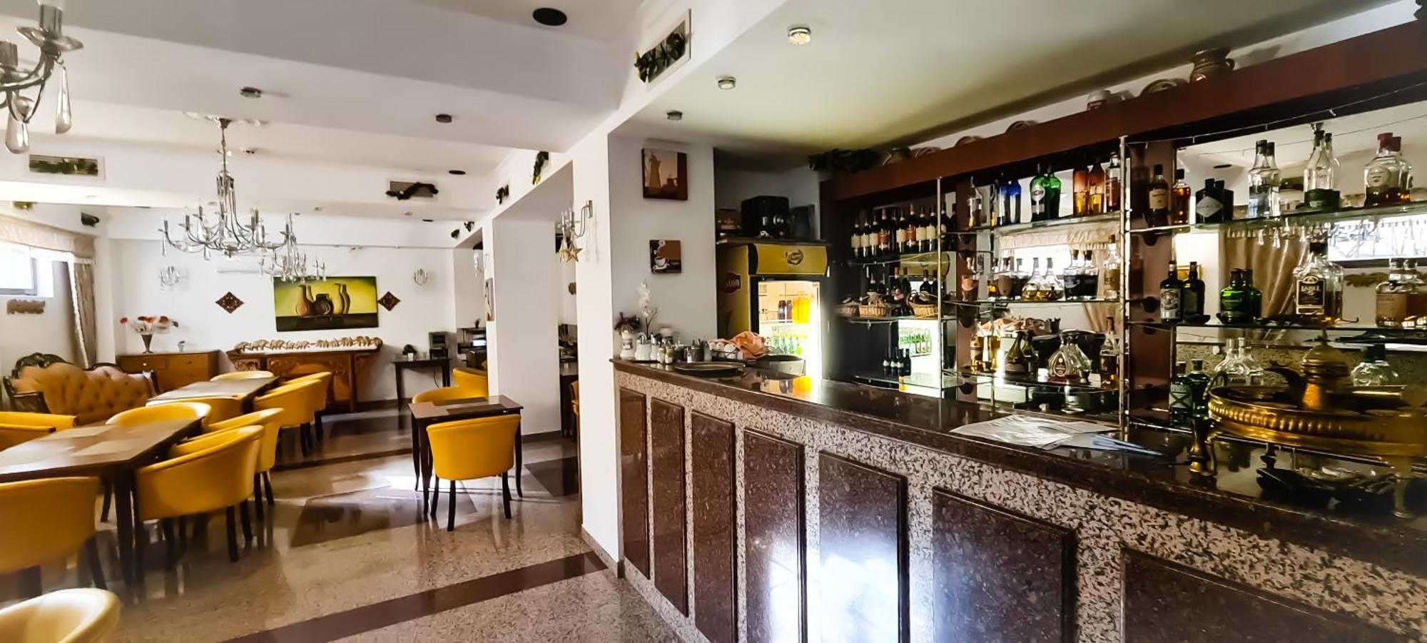 Casa Michelangelo Hotel Boekarest Buitenkant foto
